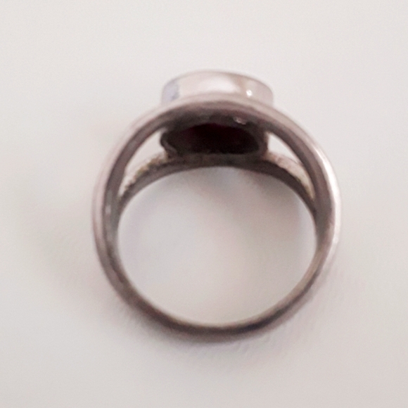 RUBY STONE SILVER RING - Picture 5 of 6